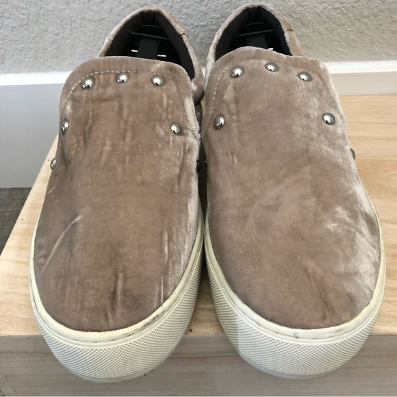 Rebecca Minkoff Noelle Beige Cream Studded Velvet Slip On Sneakers 9.5 - Picture 6 of 7